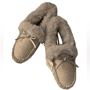 J. Crew Gray Faux Fur Women’s Slippers Size 8 NWT
